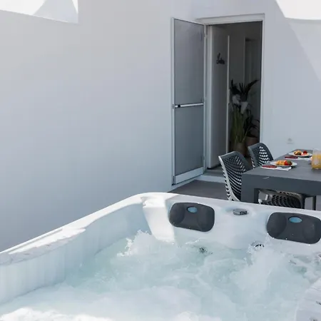 Apartment Red Harmony Sotiria Akrotiri (Santorini)